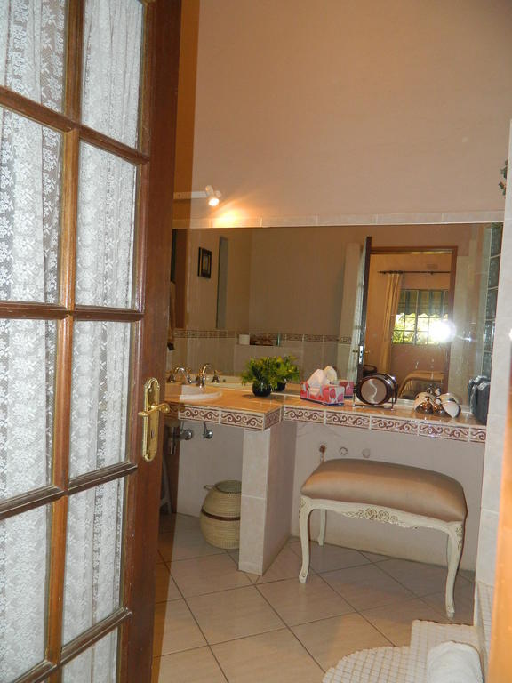 Corona Guest Farm Rom bilde