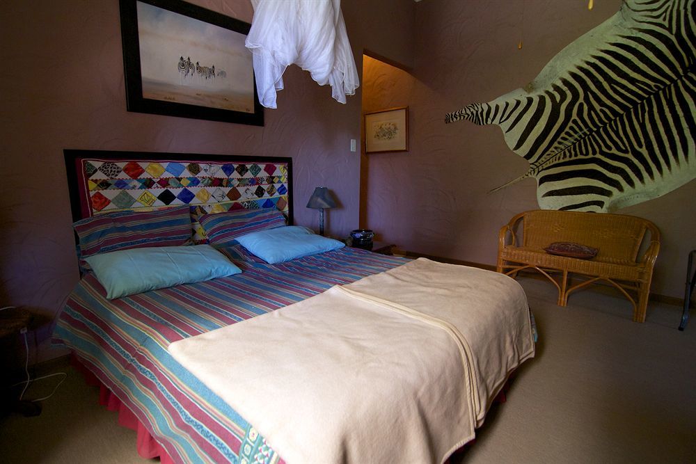 Corona Guest Farm Eksteriør bilde
